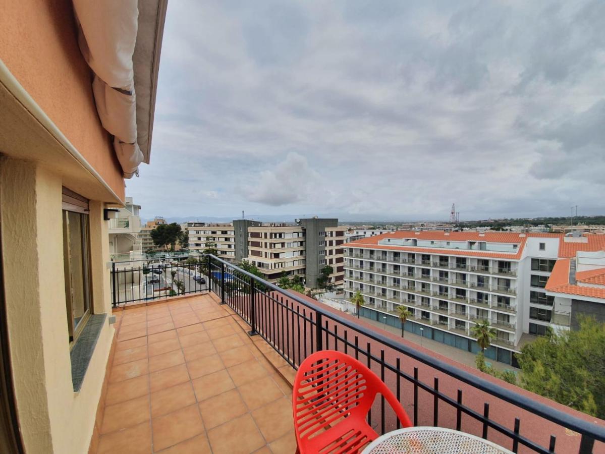 Apartamento En Salou Con Las Vistas Al Port Aventura Exterior foto
